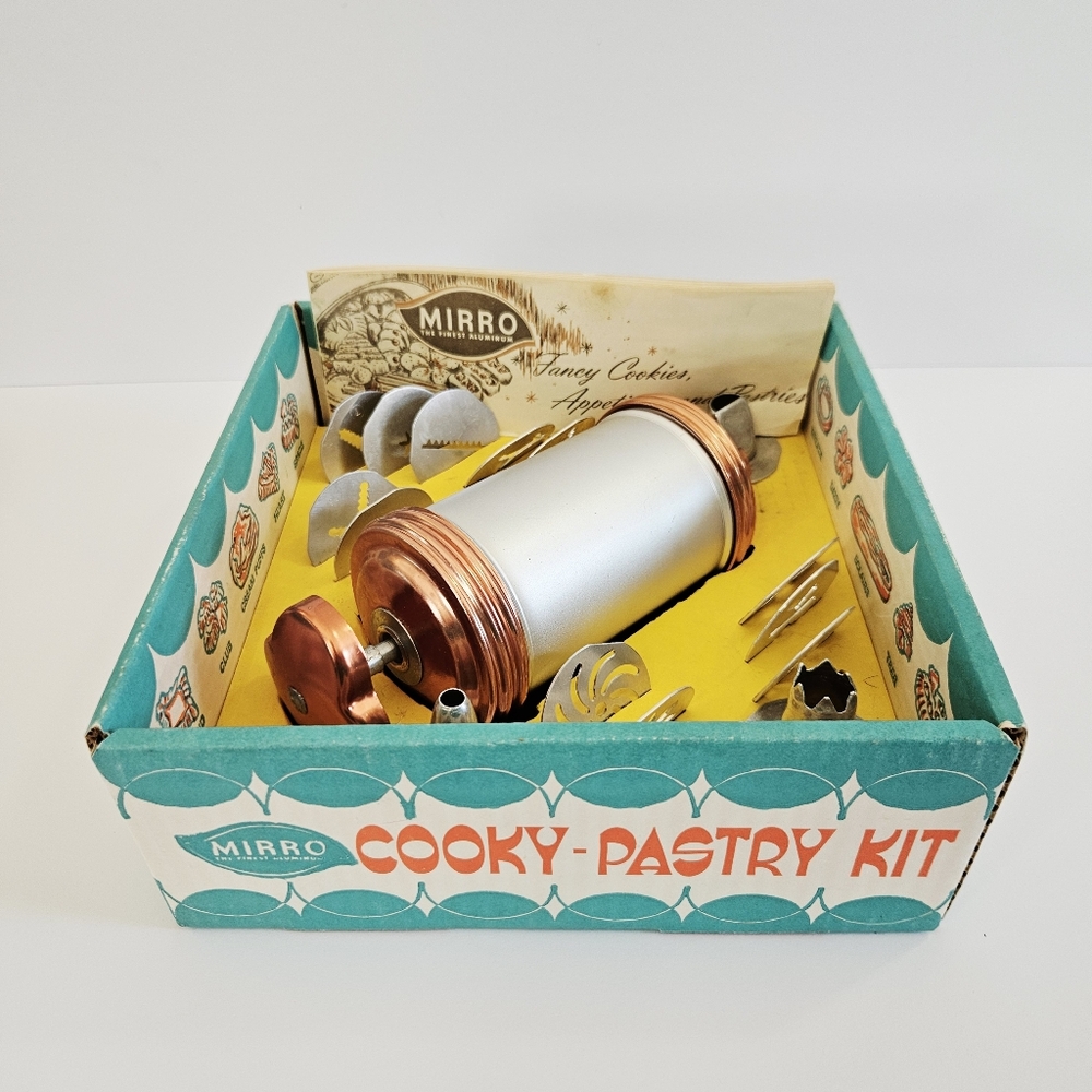 Vintage '70s Mirro Complete Aluminum Cookie-Pastry Press 16 Piece Kit - In Box